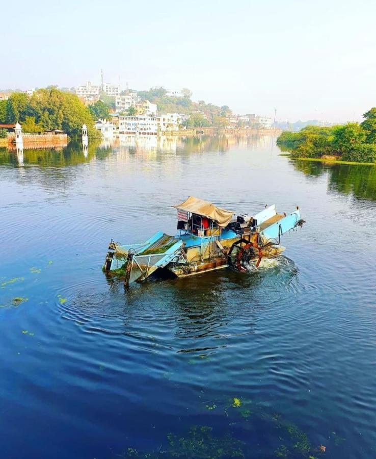 Antariksh Hotel Udaipur Eksteriør billede