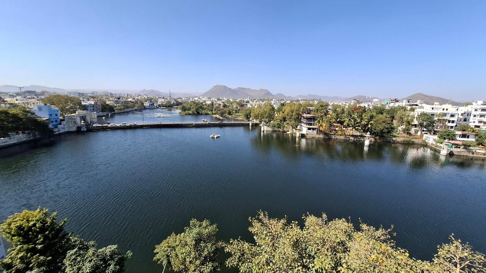 Antariksh Hotel Udaipur Eksteriør billede
